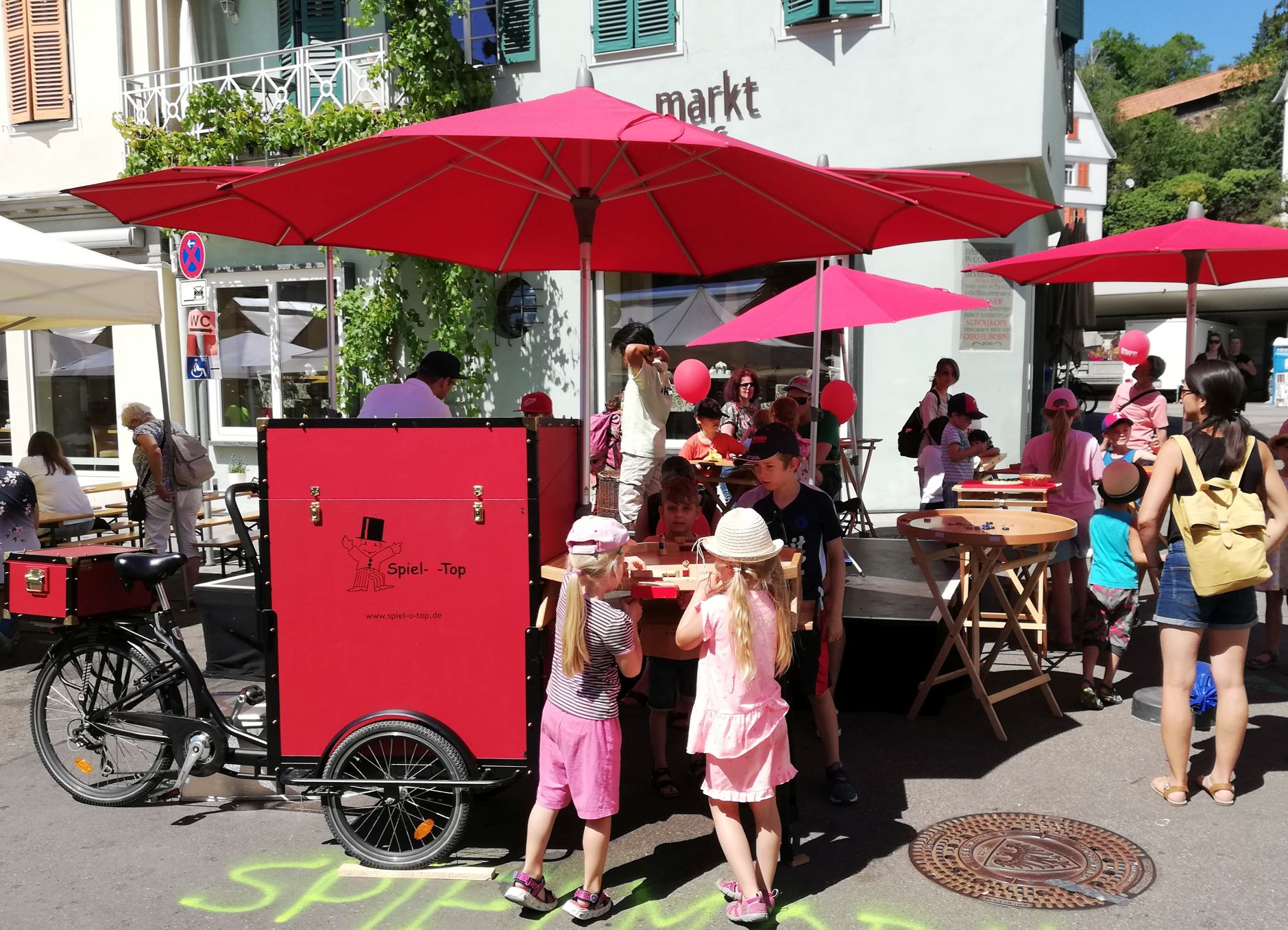 Das Lastenrad mit Spielen auf dem Estival in Esslingen